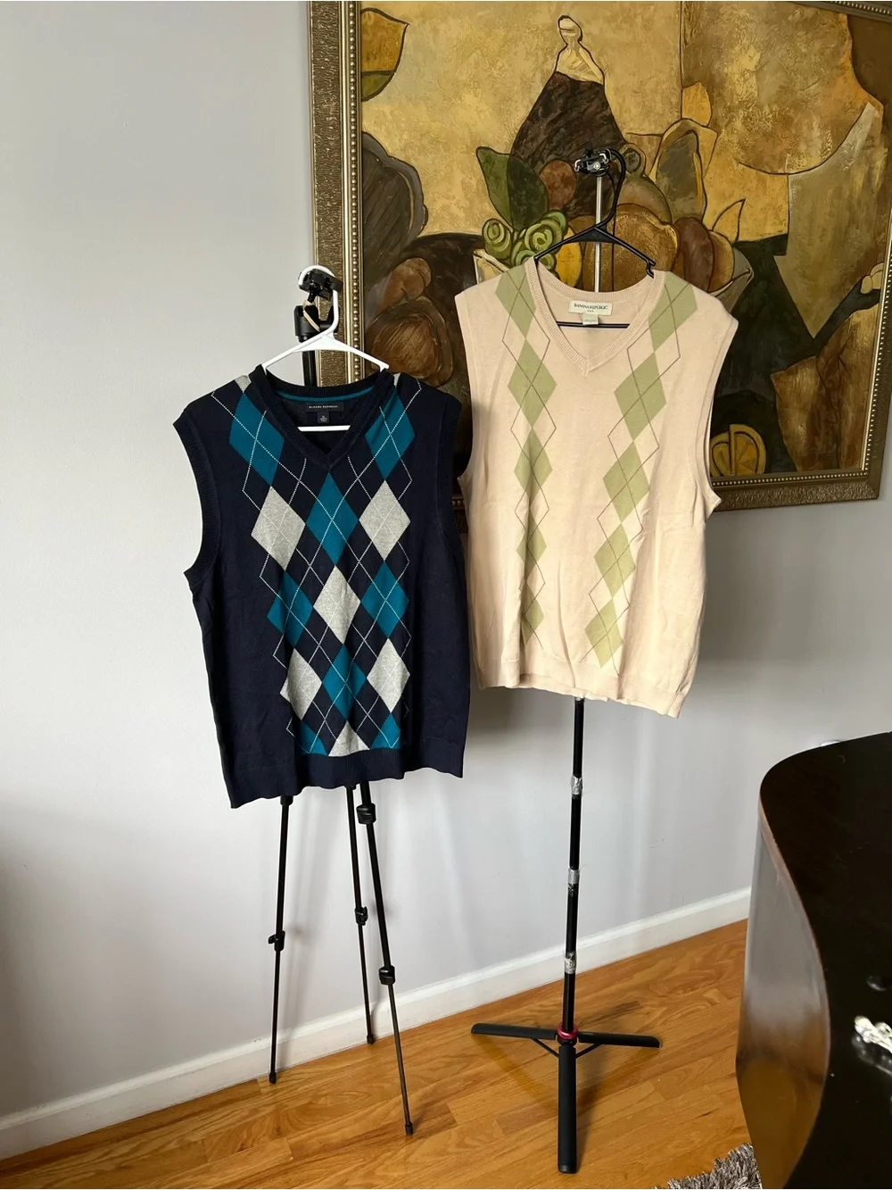 Lot of 2 Banana Republic Men Argyle Sweater Vest V-Neck 100% Cotton Medium